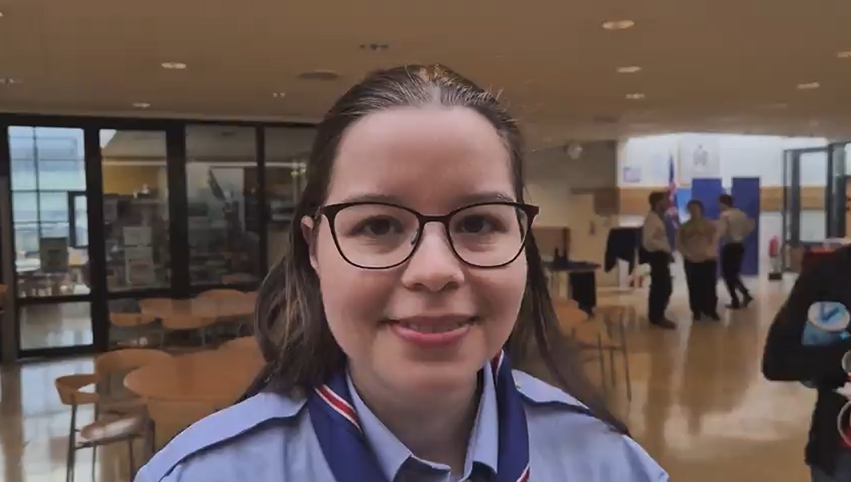 Védis í viðtali við Óskar